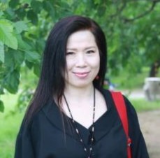 phu nu trung nien chup anh 5 ngoisaovn w1200 h800 20220507020841